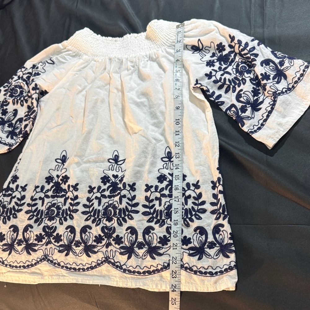H&M White Blouse‎ with Blue Embroidery